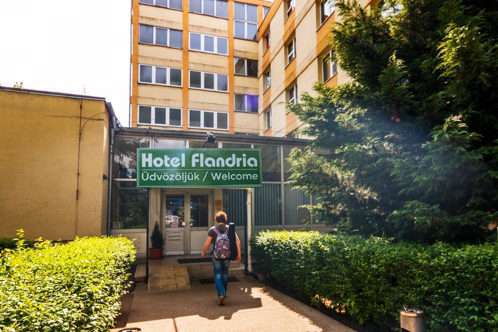 Hostel Flandria Будапешт Экстерьер фото